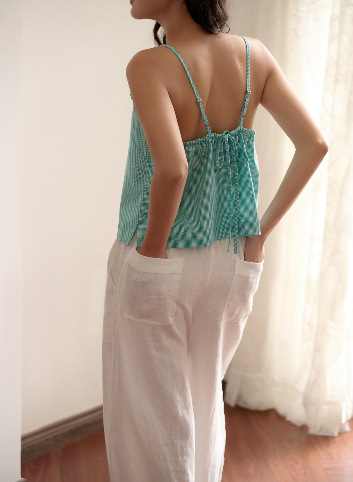 Wari Top